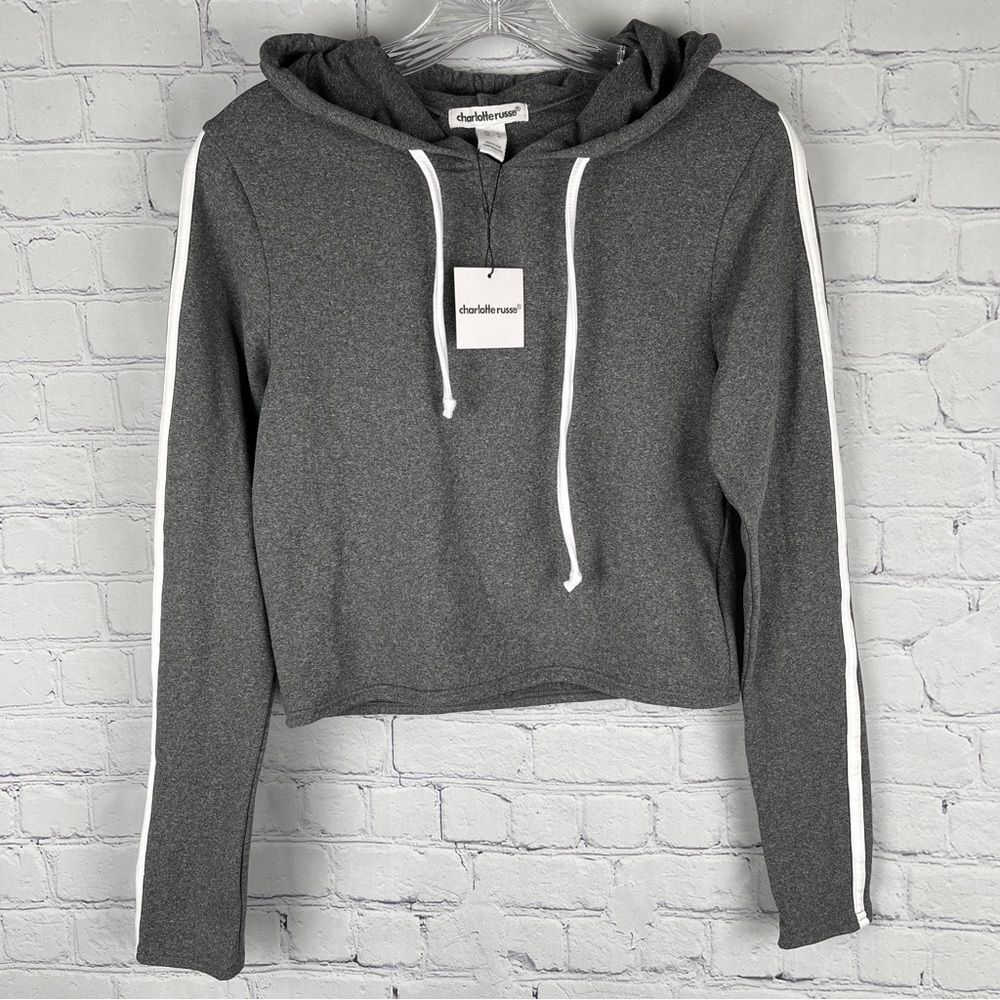 CHARLOTTE RUSSE soft gray fitted long sleeve hooded crop top sweater NWT, size L